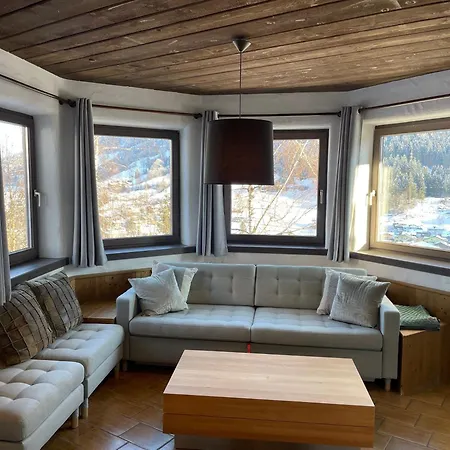 Ivy, Mountain View كابرون